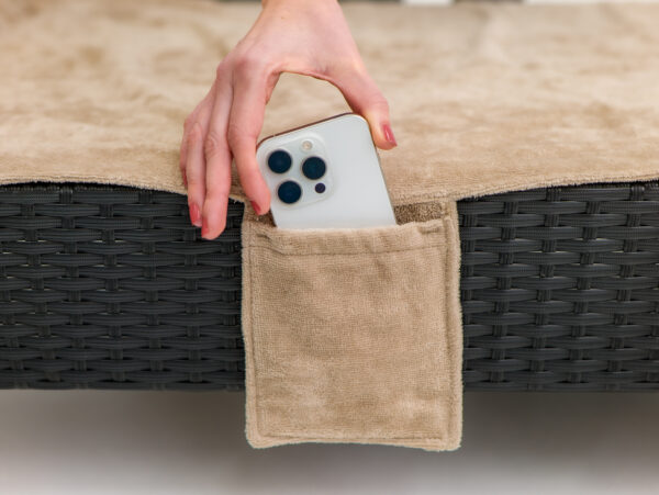 Luxe beacht bed cover taupe kleur Erba products Nederland